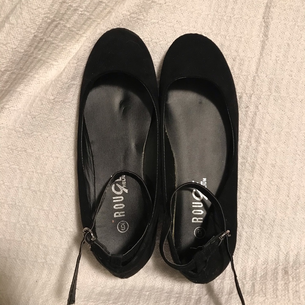 Black flats